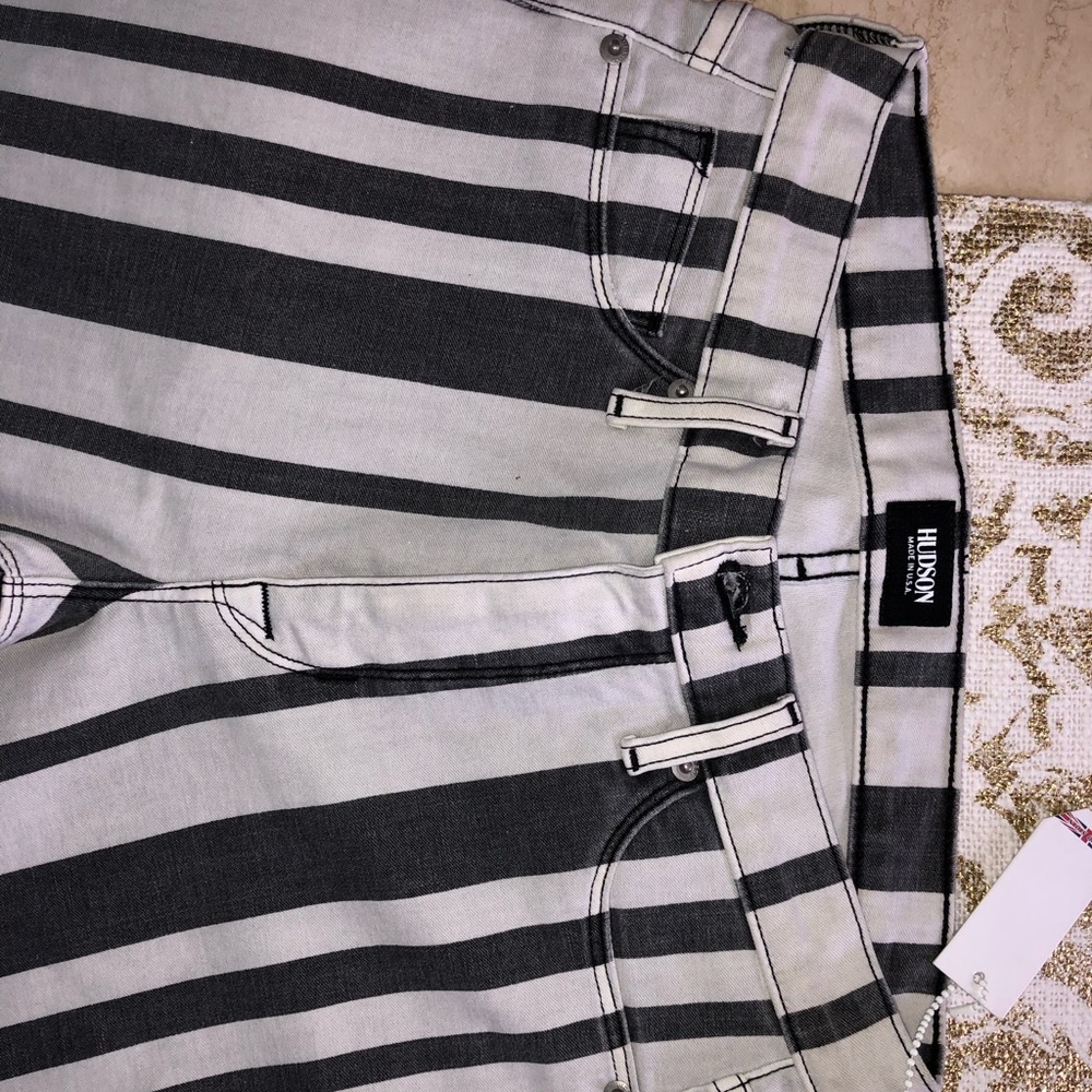 GLAM! Grey and white Hudson skinny jeans!